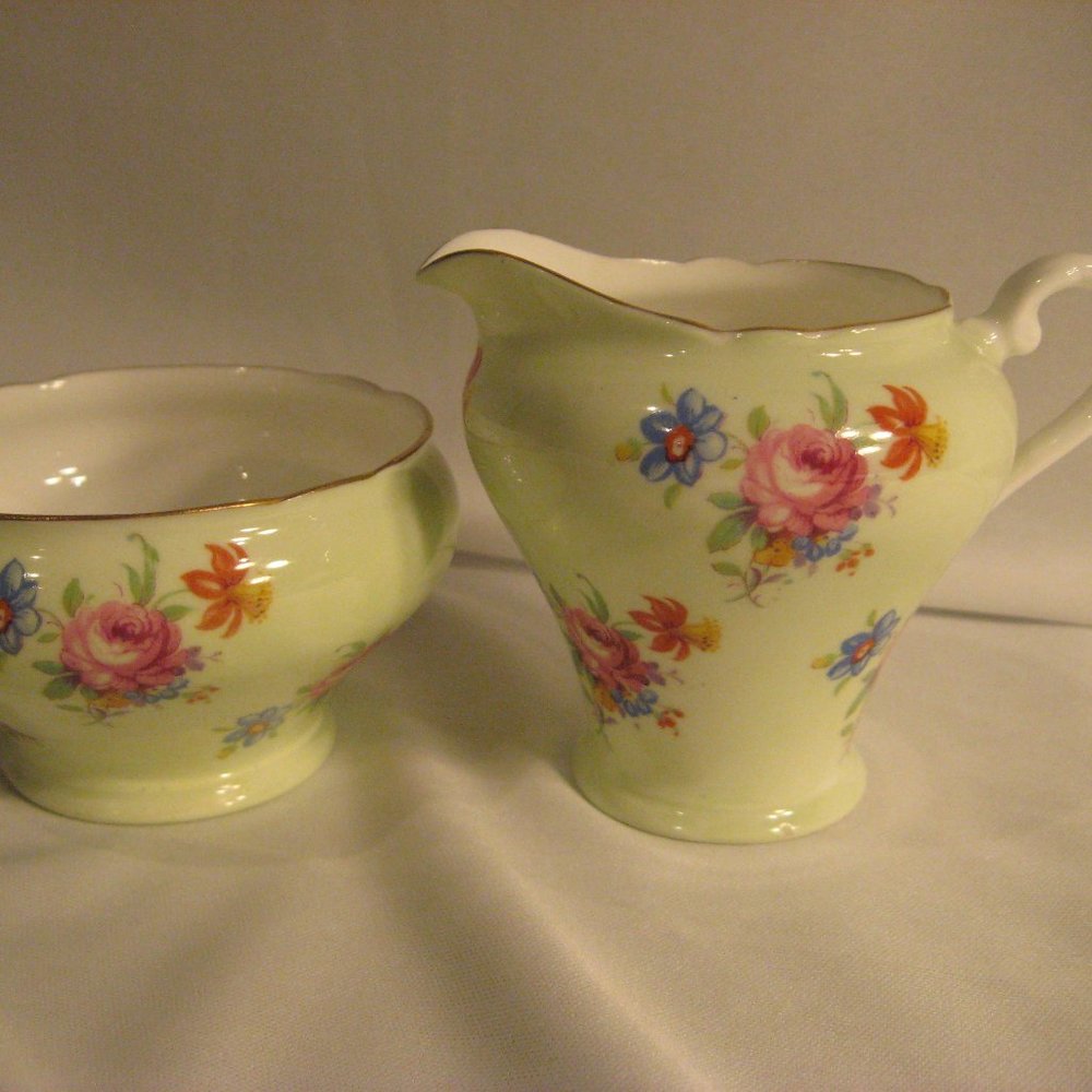 AYNSLEY ENGLAND MINI CREAMER AND OPEN SUGAR BOWL